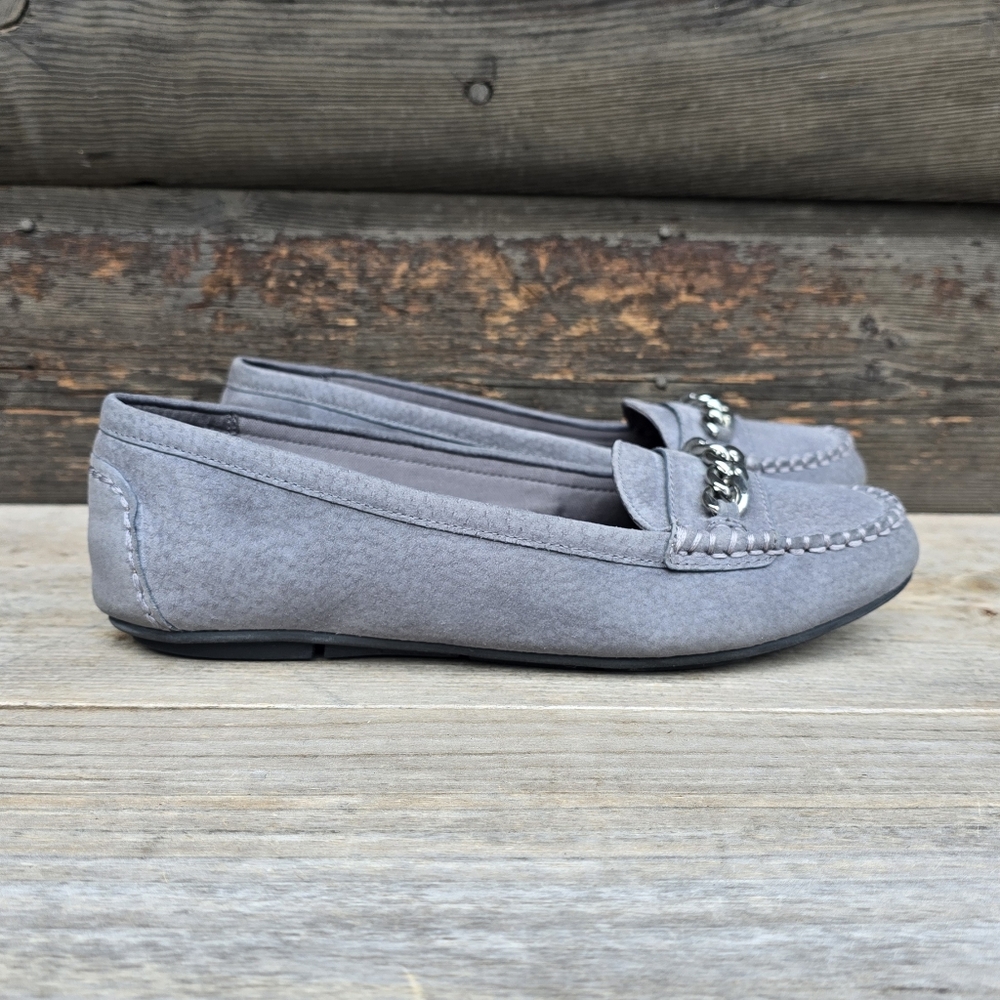 Vionic Messa Classic Preppy Minimalist Chain Detail Comfort Loafers 7.5M